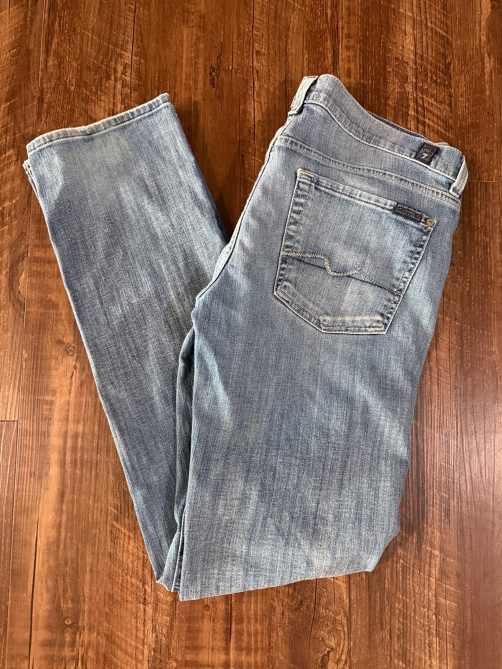 7 For All Mankind Straight Leg Jean Size 31